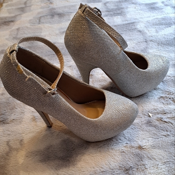 Delicacy Sunset Irredescent Platform Shoes Size 5 1/2 - Picture 2 of 10